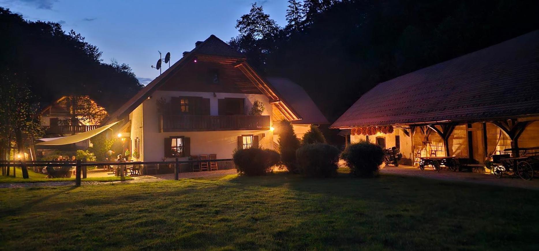 Domacija Seruga Countryside Hotel Νόβο Μέστο Εξωτερικό φωτογραφία