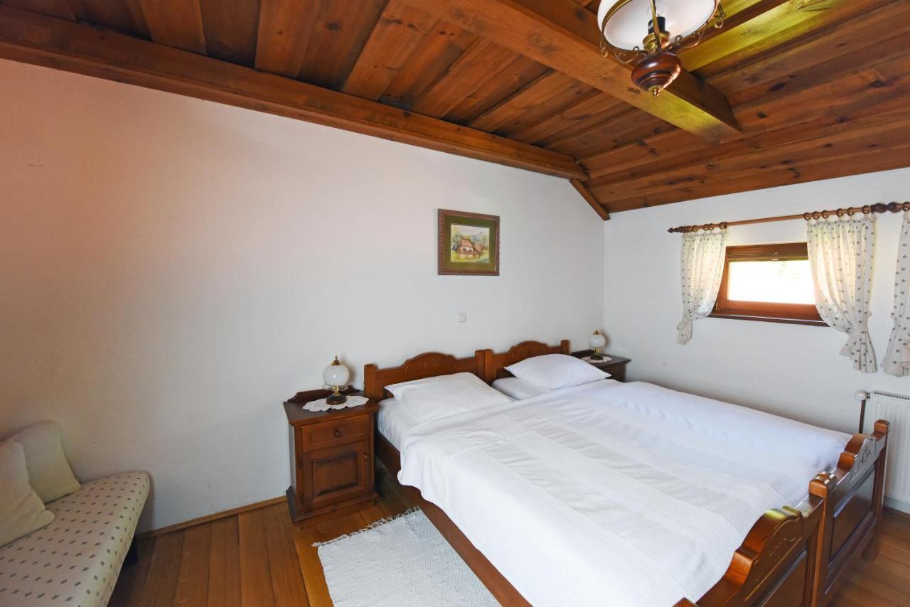 Domacija Seruga Countryside Hotel Νόβο Μέστο Εξωτερικό φωτογραφία